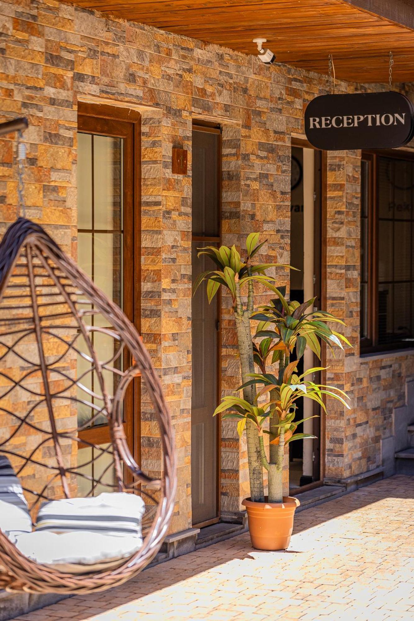 Boutique Living Hotel Jerevan Eksteriør bilde