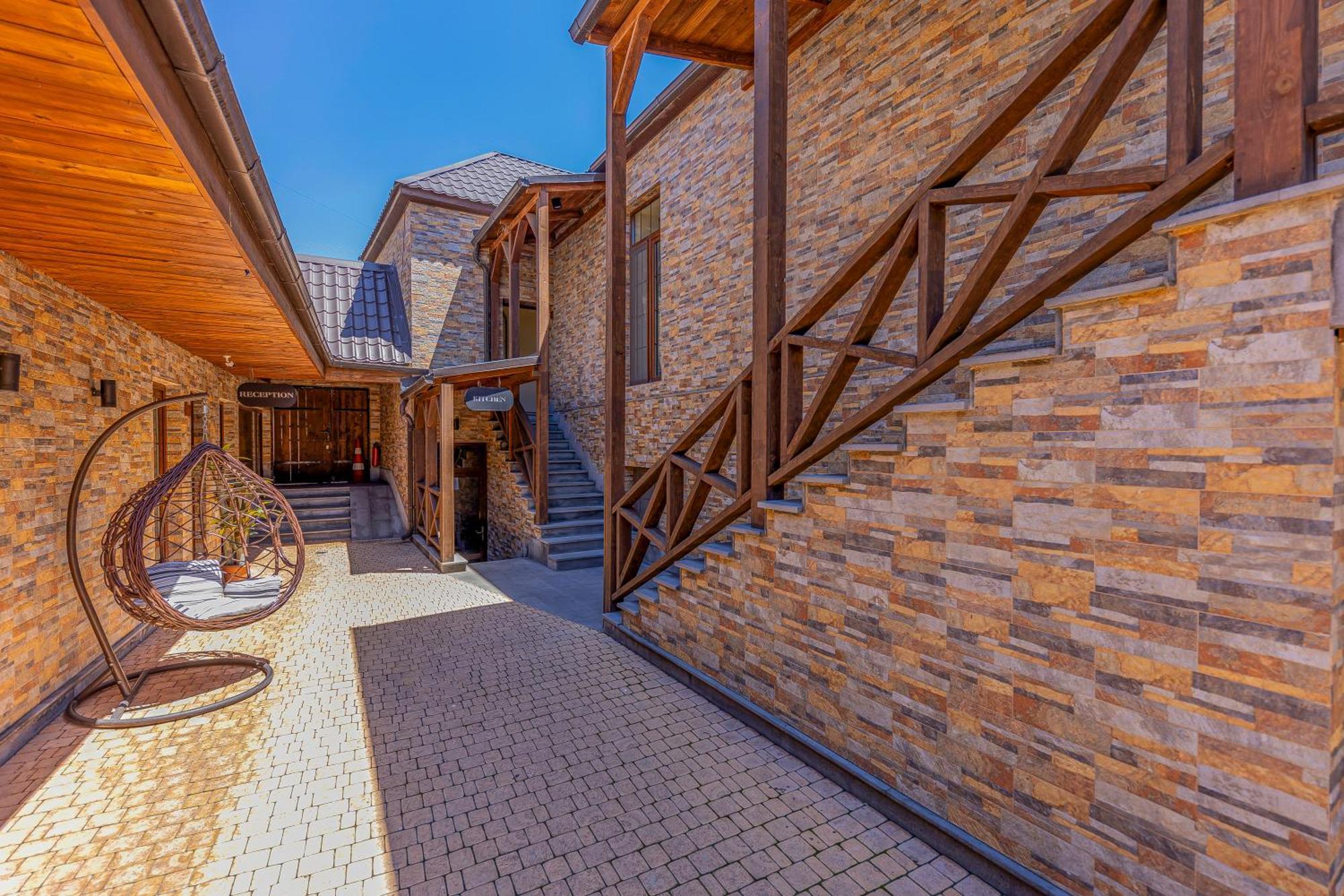 Boutique Living Hotel Jerevan Eksteriør bilde