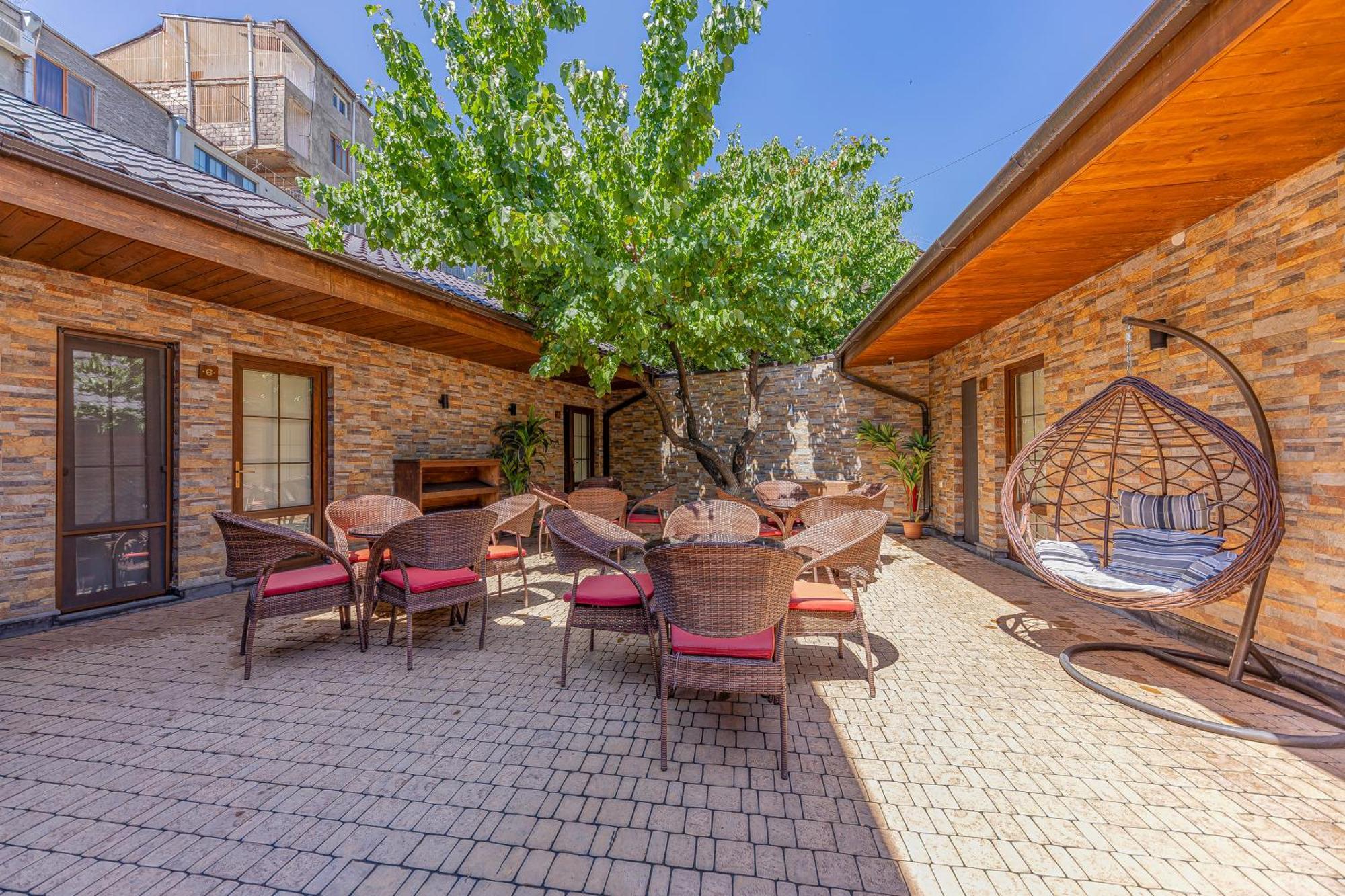 Boutique Living Hotel Jerevan Eksteriør bilde