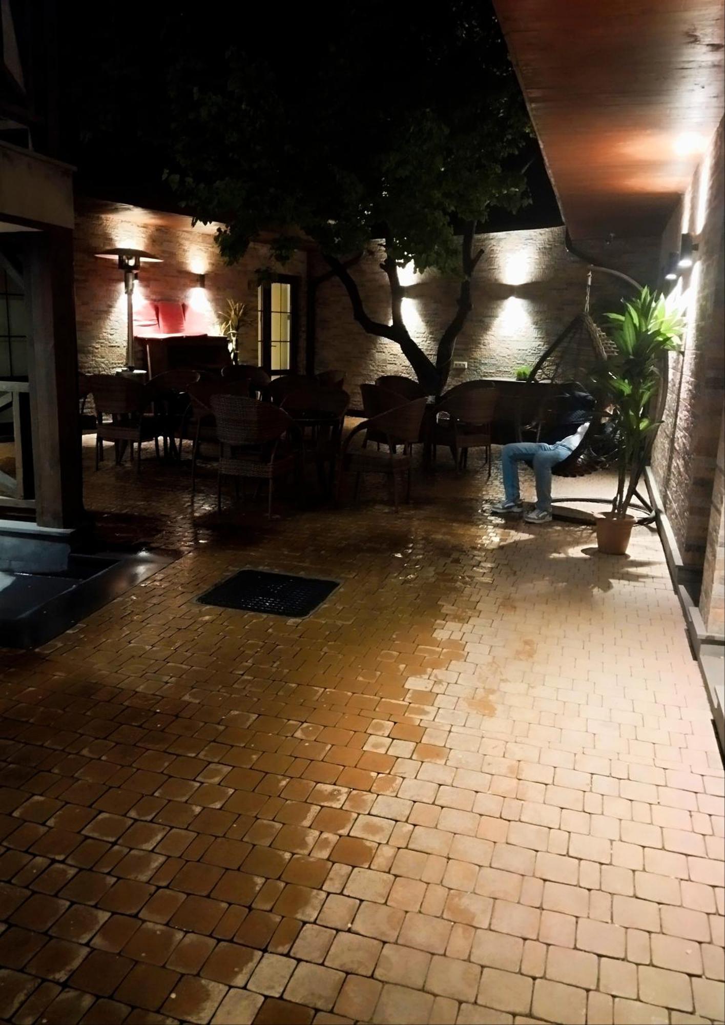 Boutique Living Hotel Jerevan Eksteriør bilde